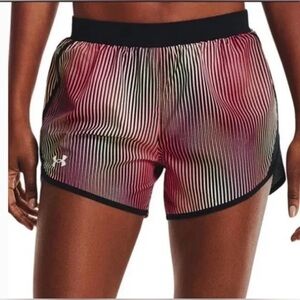 Under Armour heatgear striped shorts size M womens